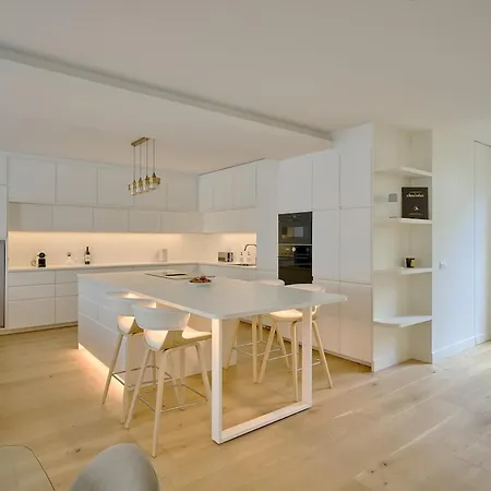 Daire By Saint-sulpice Newly Refurbished 4 Bedroom Paris
